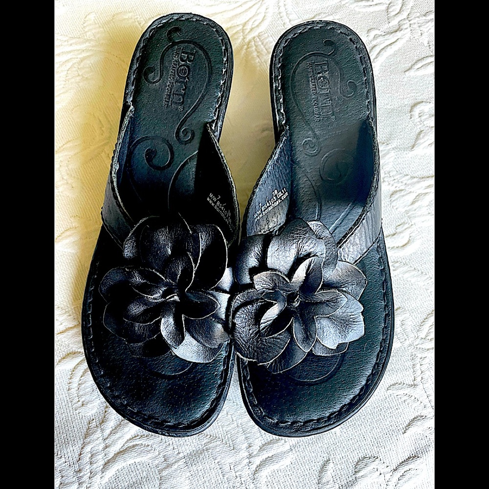 BORN Wedge Flip Flop sz 7 /38
